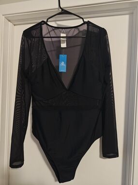 Cupshe Black Sheer Long-Sleeve V-Neck Bathing Suit Size xl nwt